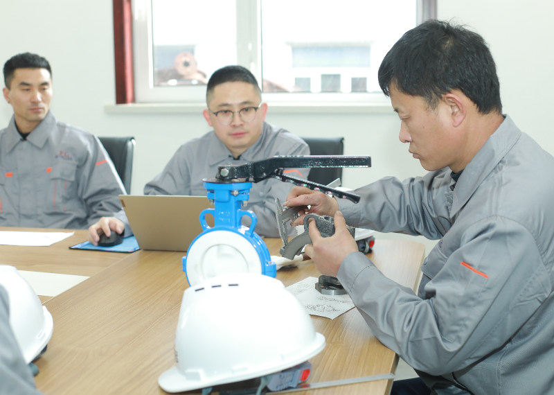 Open the meeting Design new products