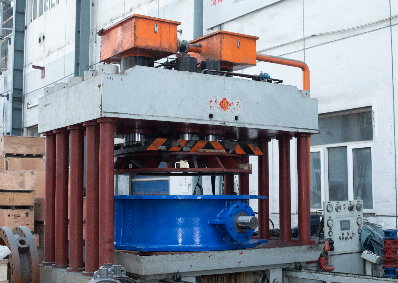 Big size testing pressure